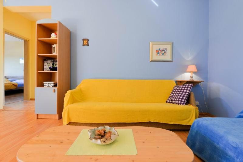 Paklina Apartments สตารีกราด-ปาเคลนีซา ภายนอก รูปภาพ