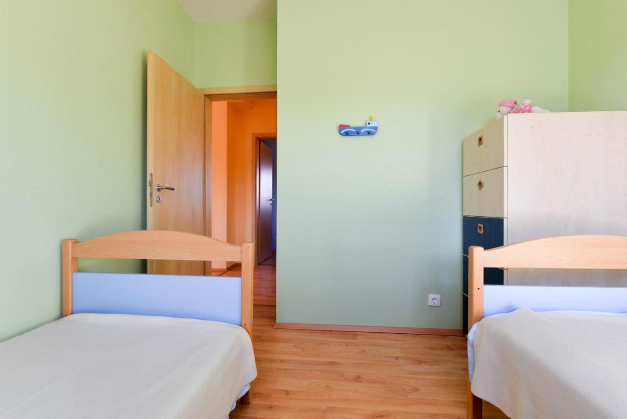 Paklina Apartments สตารีกราด-ปาเคลนีซา ภายนอก รูปภาพ